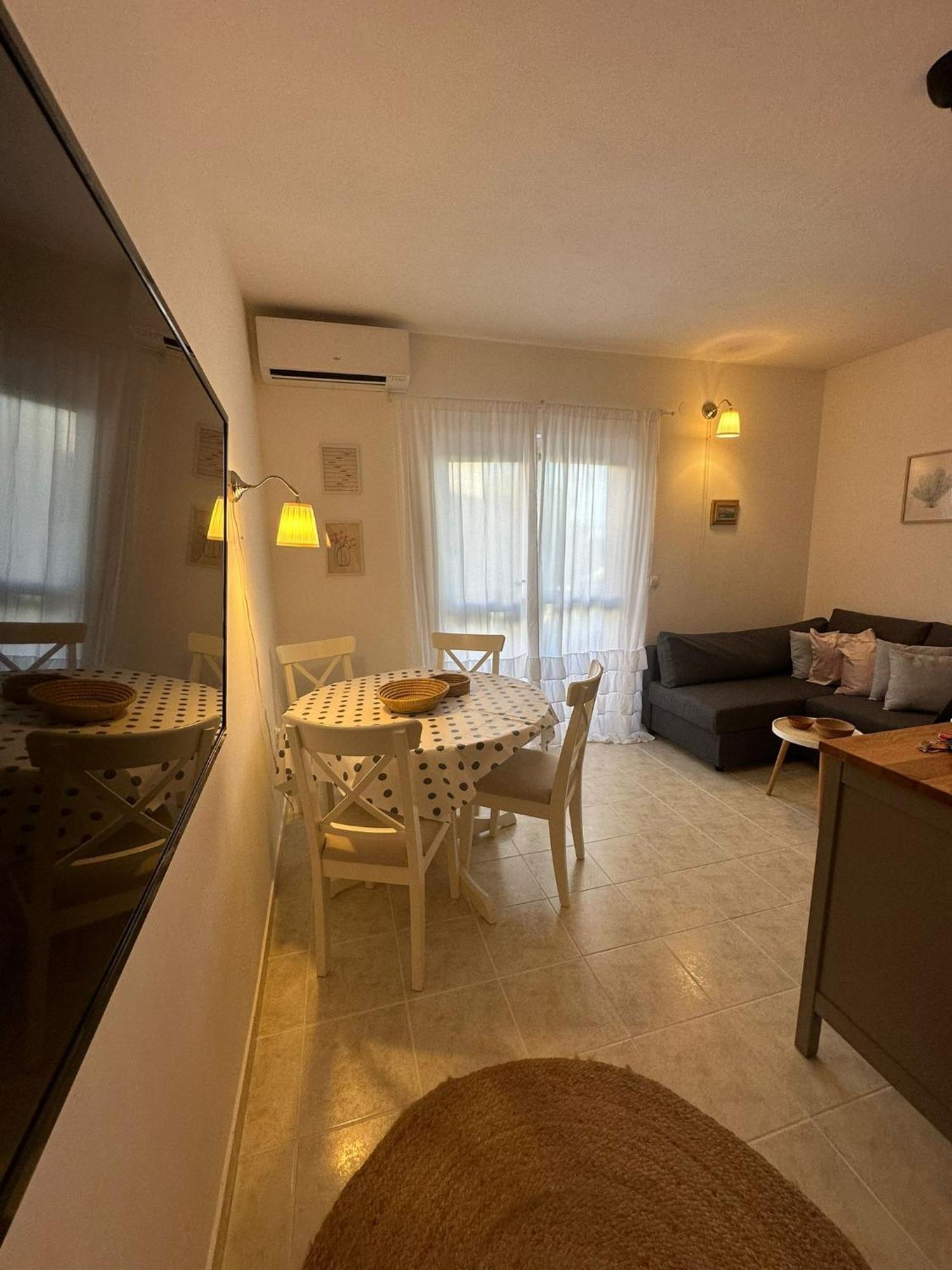 טרוגיר Apartment Summer Escape מראה חיצוני תמונה